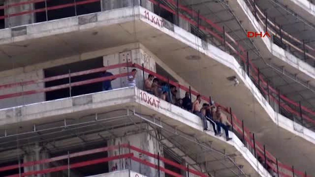 İzmir Gökdelen İnşaatında Eylem
