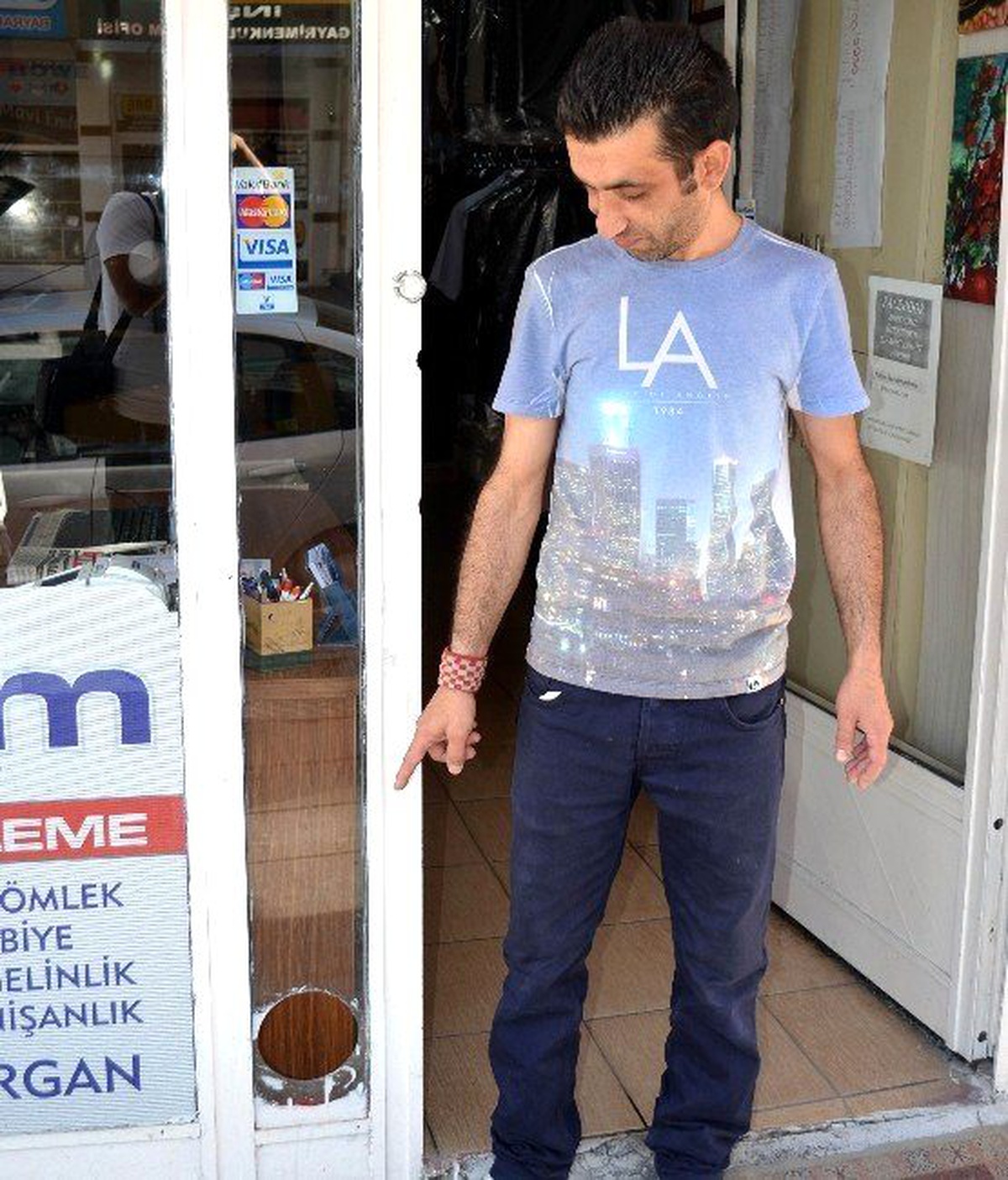 Kızının Köpeği Çalınan Baba Emniyete Başvurdu
