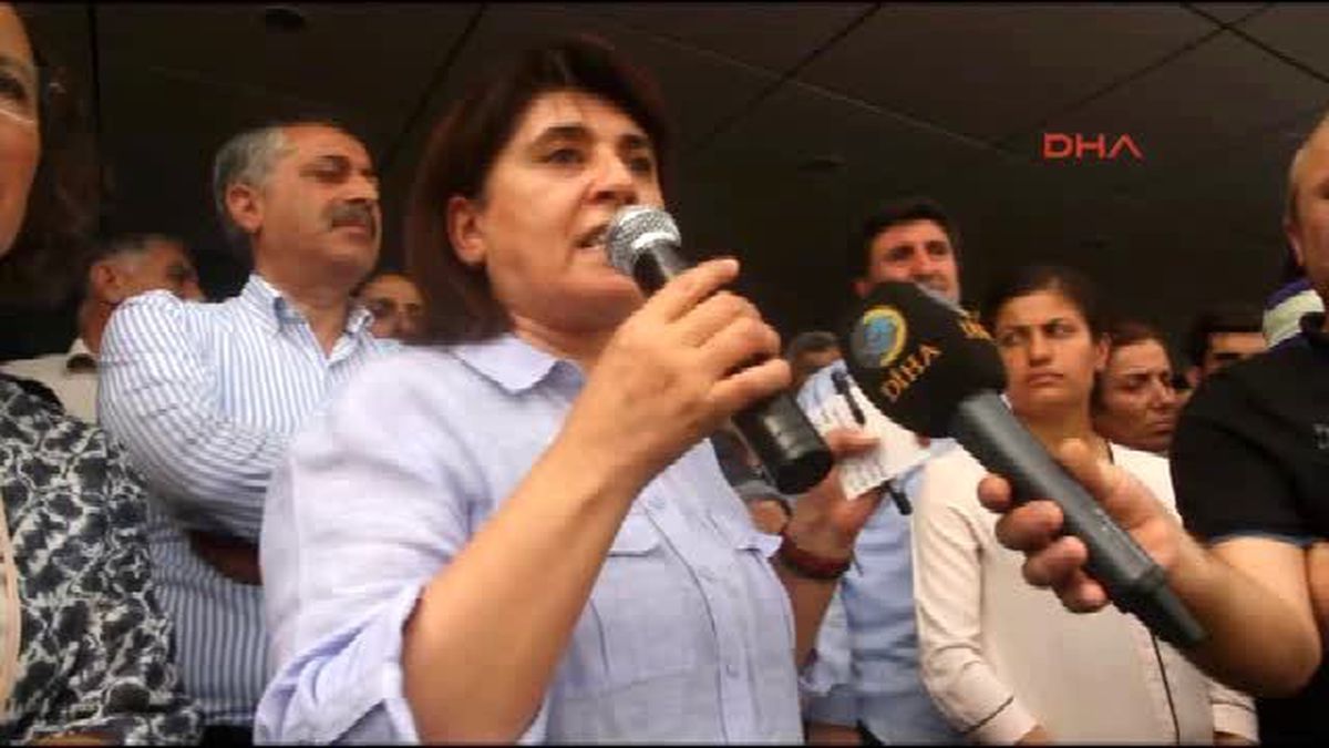 Leyla Zana: Olaylar Devam Ederse Ölüm Orucuna Yatacağım