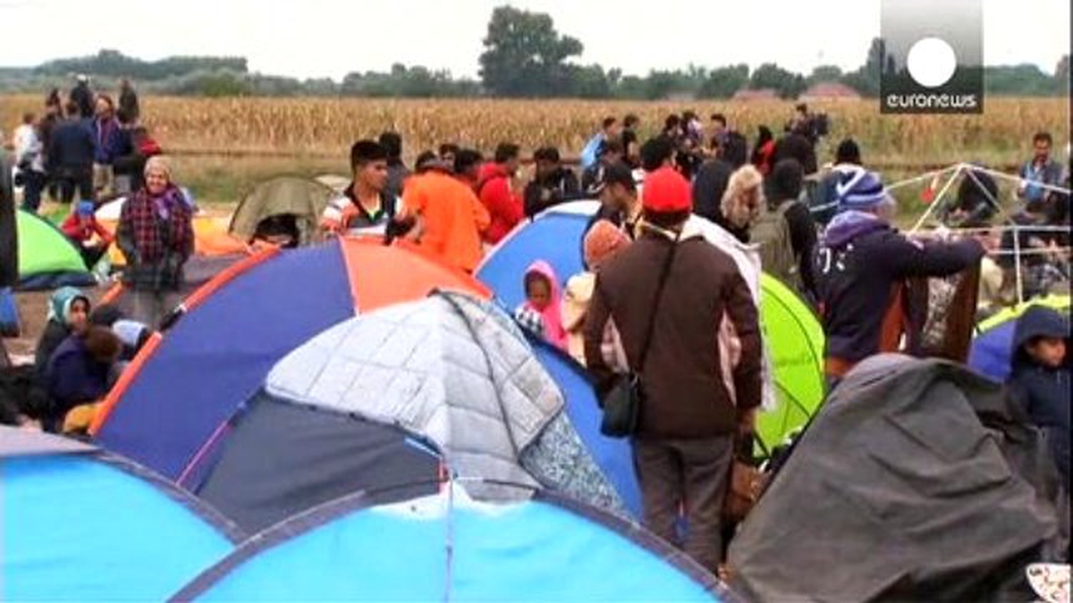 Macaristan\'daki Göçmenlerin "Parmak İzi" Korkusu