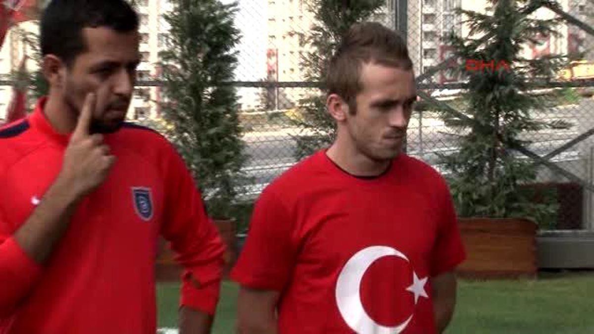 Medipol Başakşehir\'de Beşiktaş Maçının Hazırlıkları Sürdü.