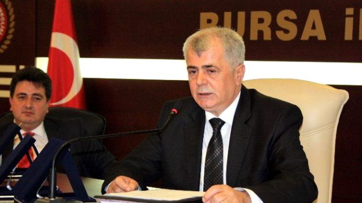 Nedim Akdemir Vefat Etti