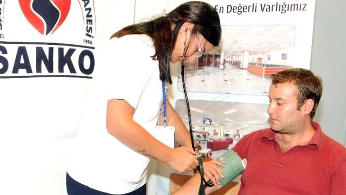 Özel Sani Konukoğlu Hastanesi Gapplast\'ta Stant Açtı