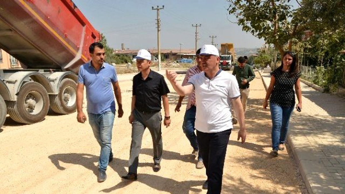 Pamukkale Belediyesi\'nden Asmalıevler Mahallesi\'ne Yeni Asfalt