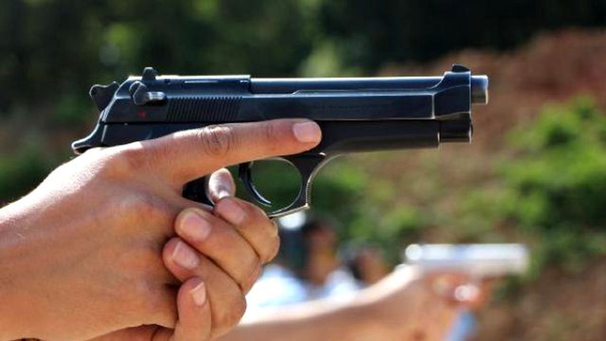 Polise Hızlı Silah Atışı Eğitimi