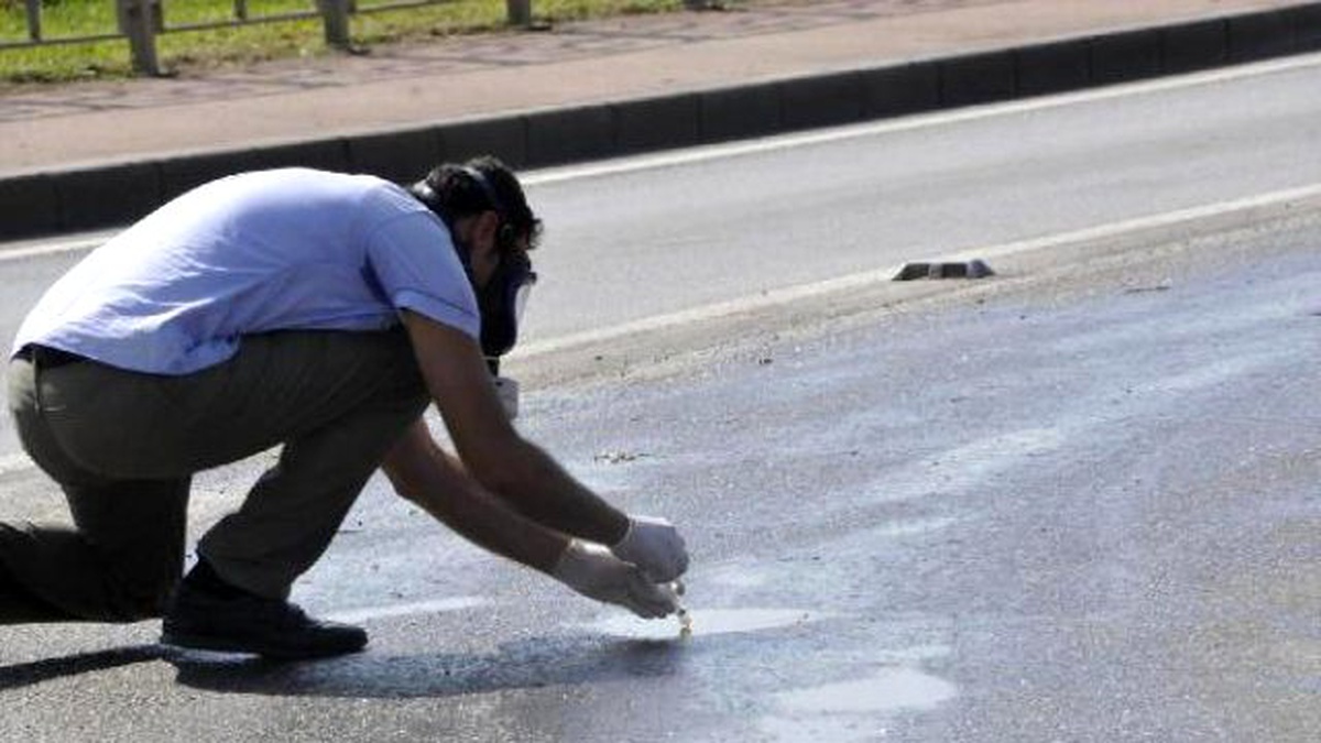 Tankerden Yola Kimyasal Madde Döküldü: 3 Kişi Hastanede Tedavi Altına Alındı