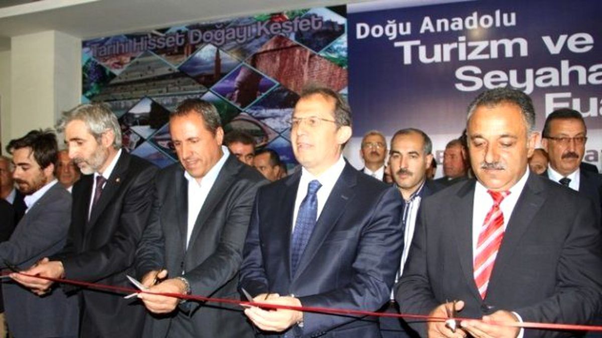 Van\'da Turizm ve Seyahat Fuarı