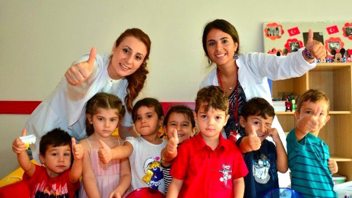 Yeni Sınıflarına Alışmaya Çalışacaklar