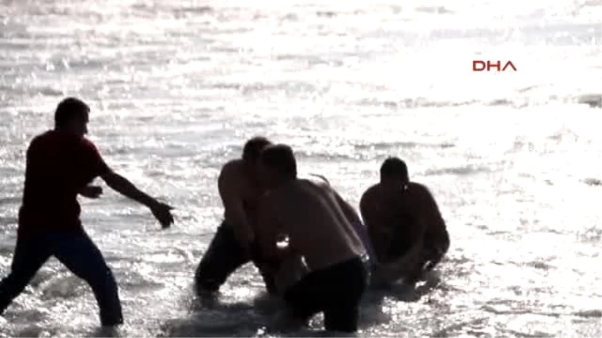 Zonguldak - Liseli, Serinlemek İçin Girdiği Denizde Boğuldu