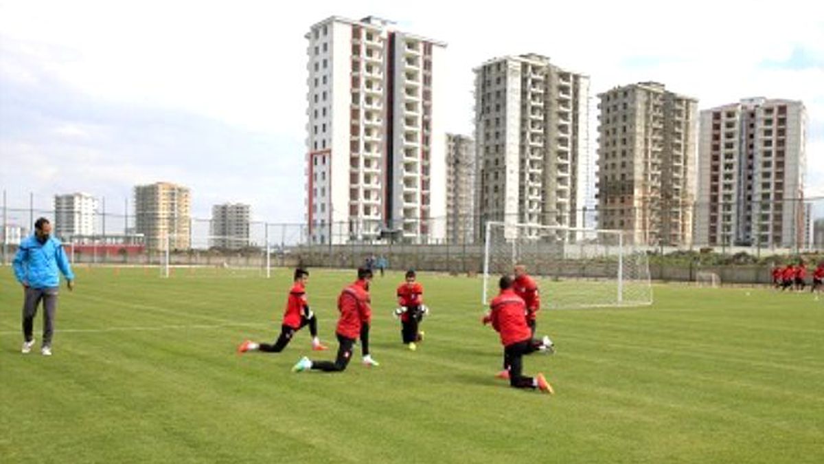 Amedspor\'da Hazırlıklar Devam Ediyor