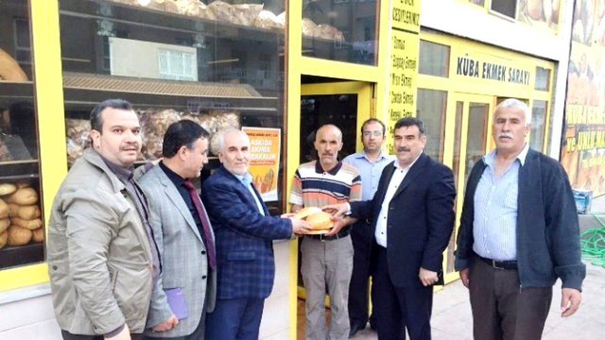 Askıda Ekmek Projesi Devam Ediyor