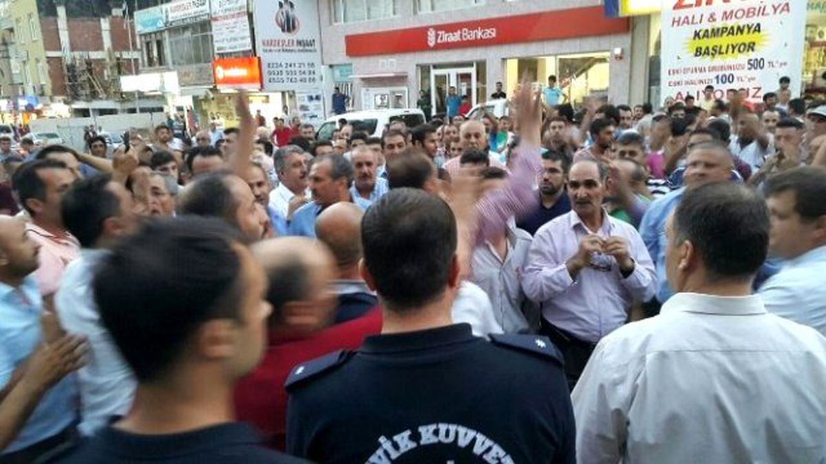 Kürt-Türk Birlikte Terörü Lanetledi