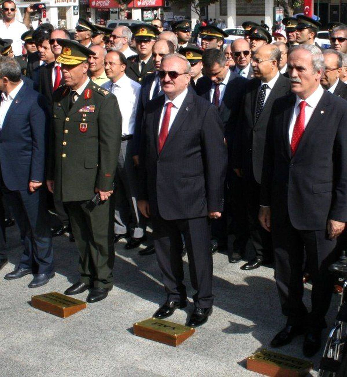 Bursa Valisi Yenişehir\'deki Provokasyonu Değerlendirdi