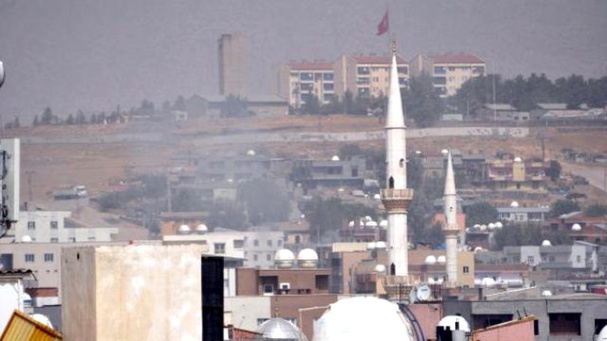 Cizre\'de Güvenlik Güçlerine PKK\'dan Bombalı Tuzak: 5 Yaralı