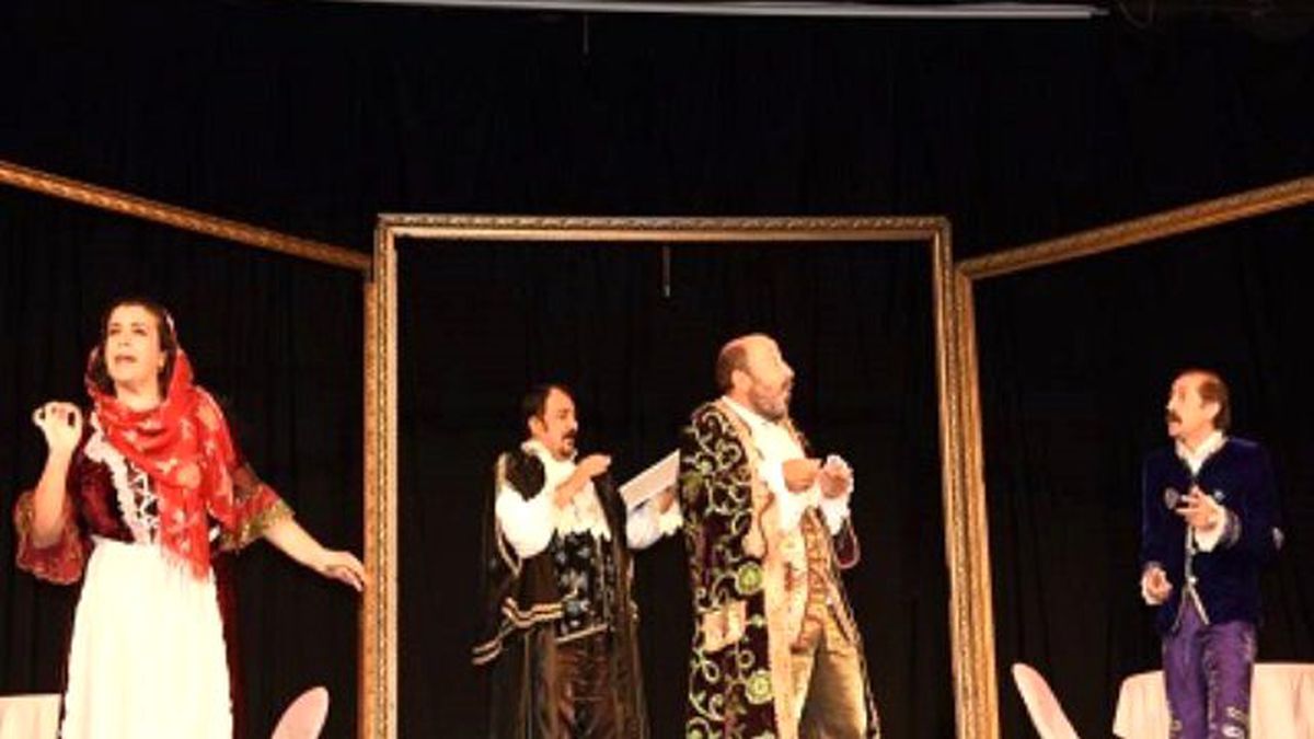 DBŞT İran\'da Kürt Tiyatro Festivali\'ne Katıldı