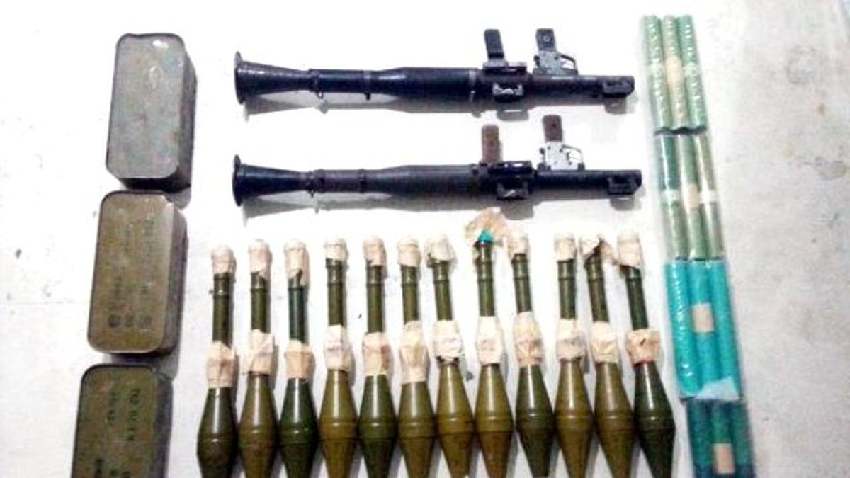 Diyarbakır'da Durdurulan Araçta Cephanelik Çıktı, 3 Gözaltı