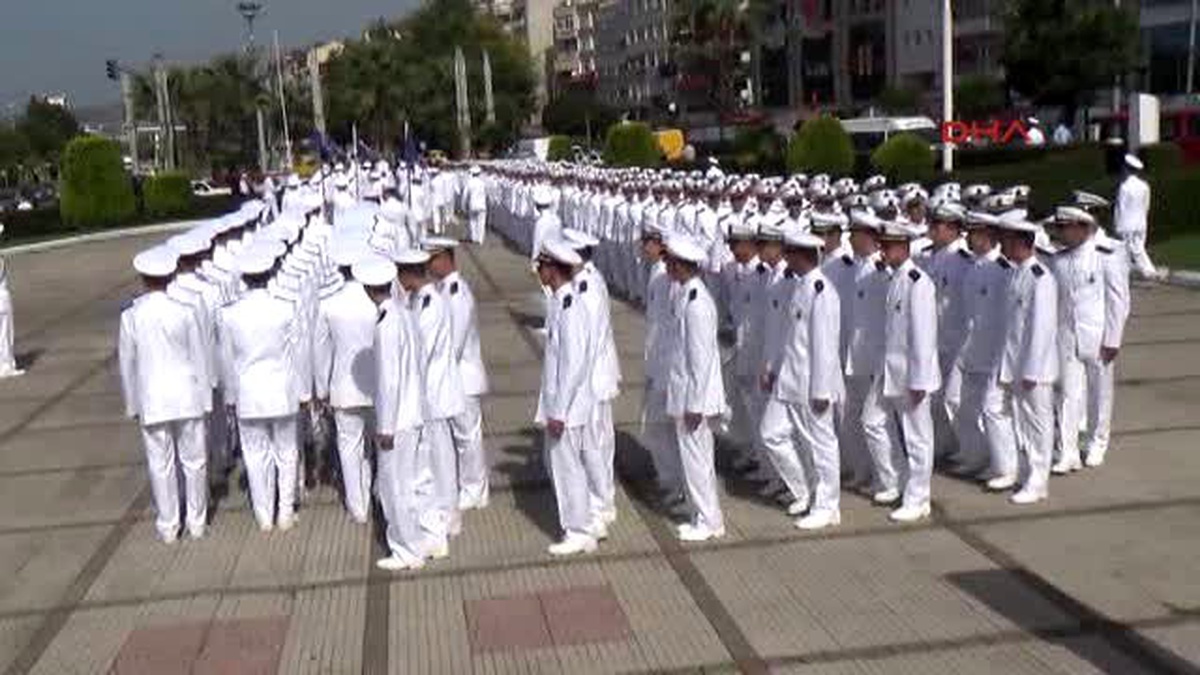 Ereğli Deniz Harp Okulu Öğrencileri Ereğli\'de