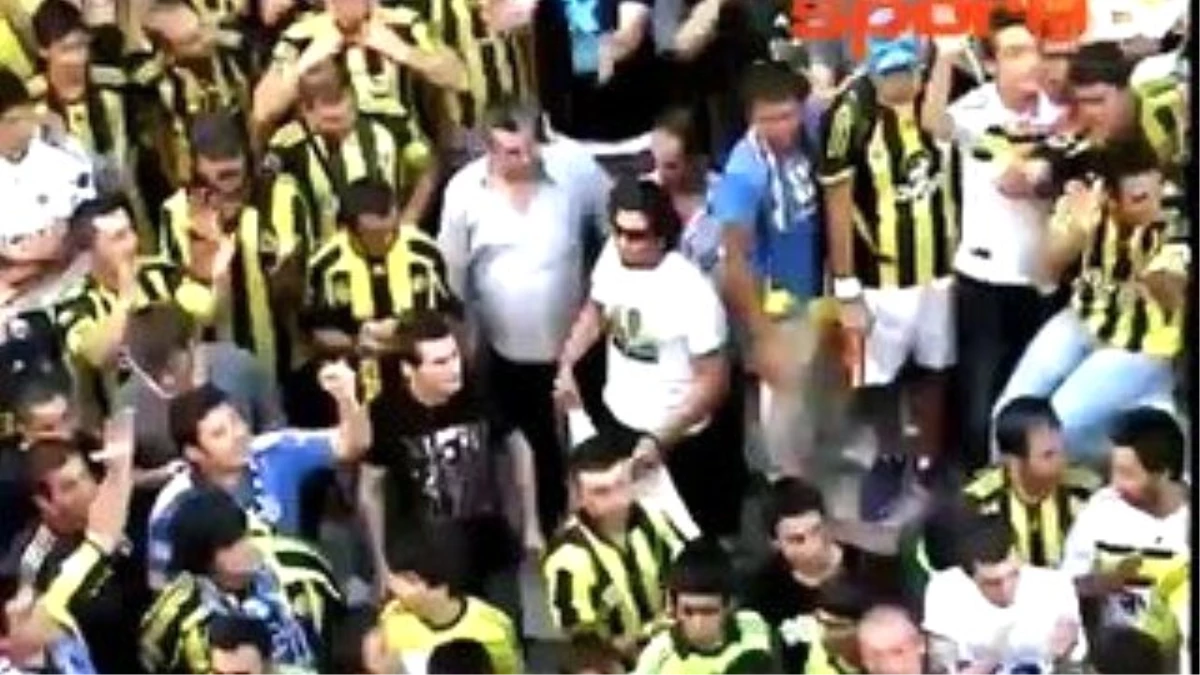 Fenerbahçe Taraftarı Bağdat Caddesinde!