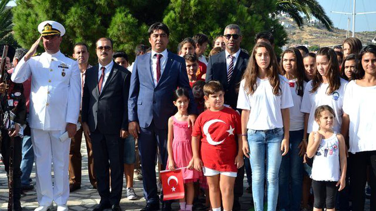 Foça\'nın 93. Kurtuluş Yıldönümü