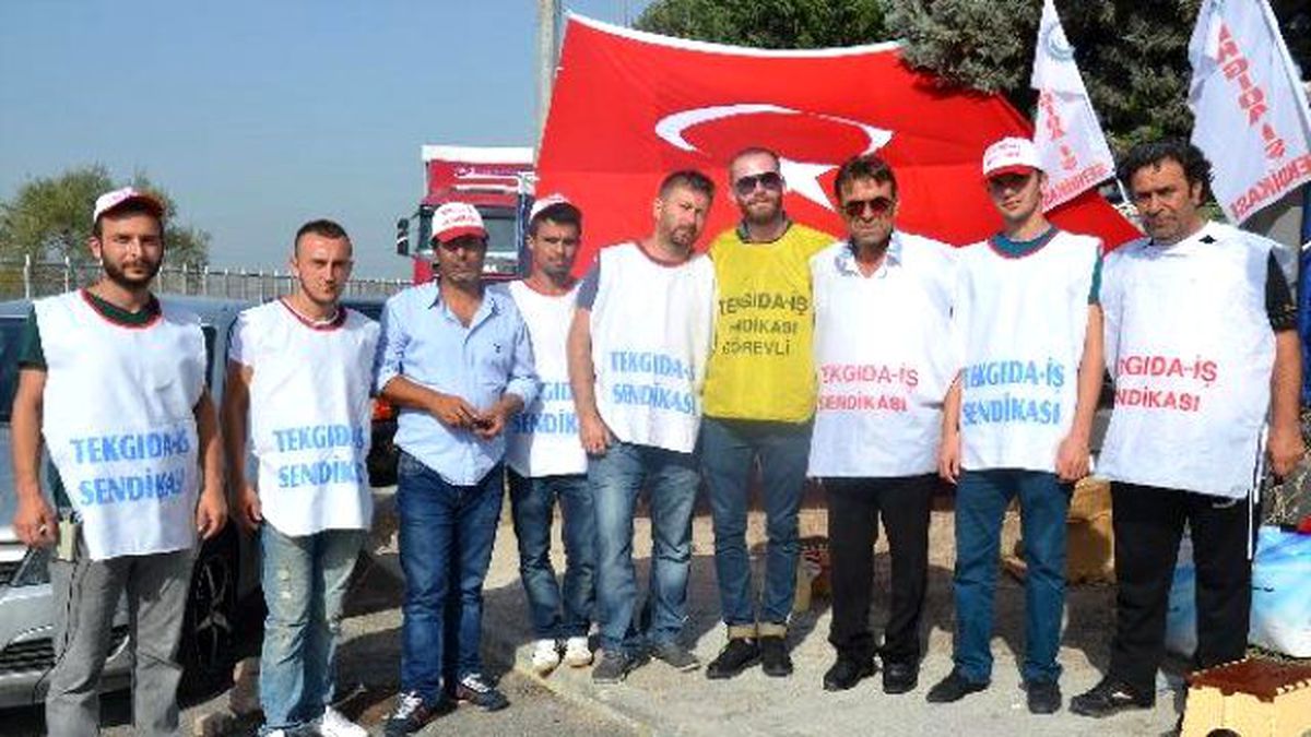Gebze Osb\'de 90 İşçiden, İşten Çıkarılan 2 İşçiye Destek Eylemi