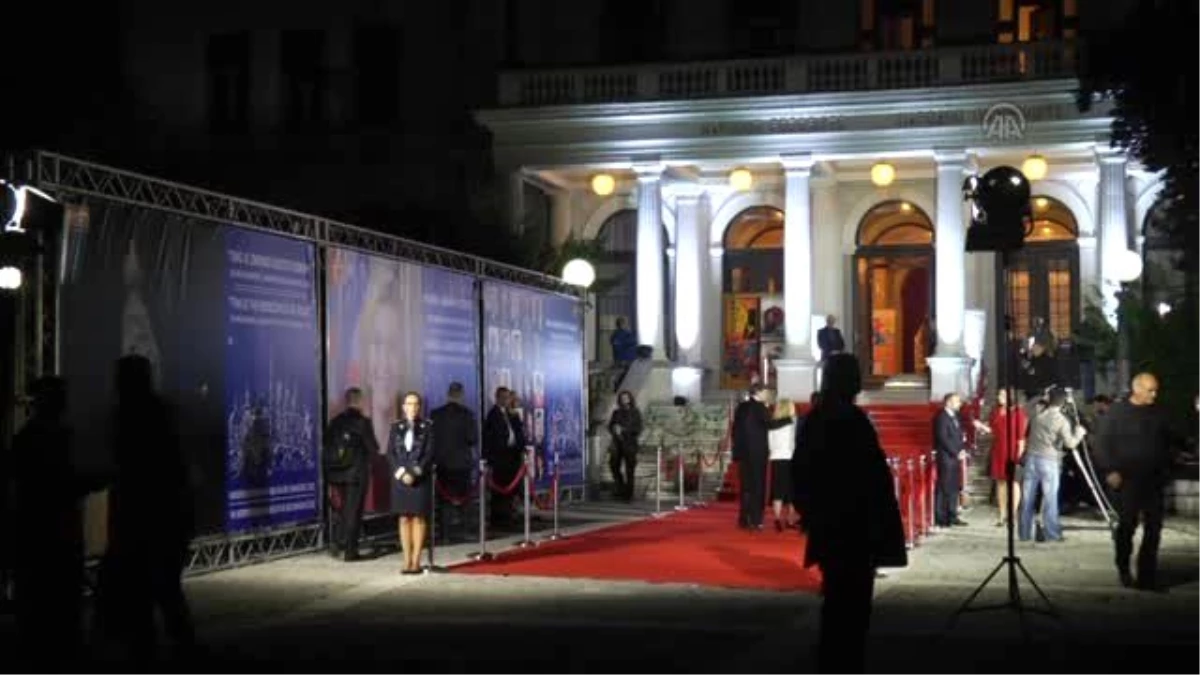 Hırvatistan Cumhurbaşkanı Kitaroviç\'e "İsa Bey İshakoviç" Ödülü