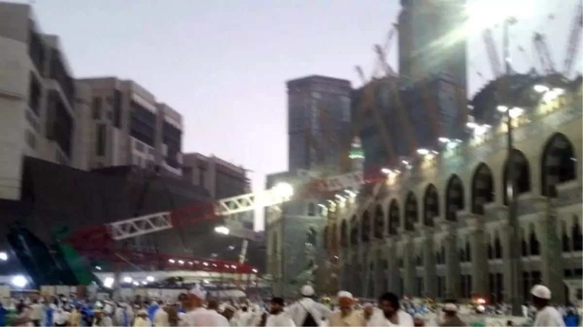 Kabe'de Vinç Devrildi