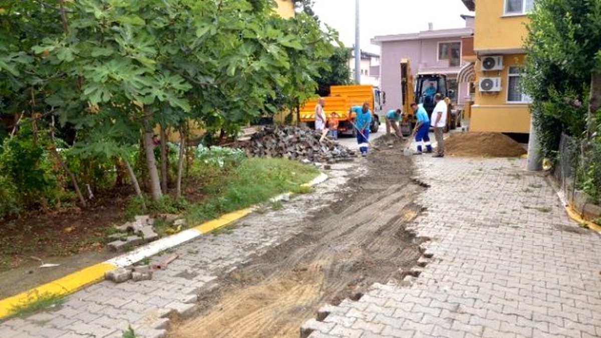 Kartepe\'de Parke Tamiratları Hız Kazandı