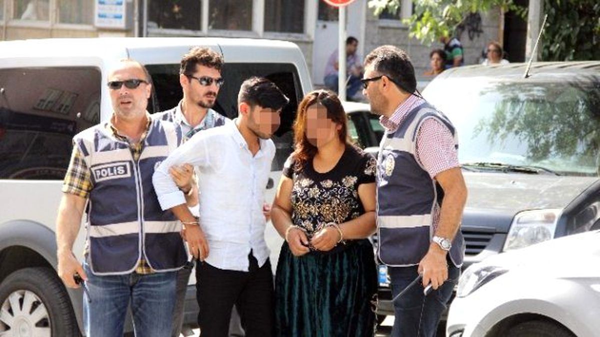 Levye ile 6 Evin Kapısını Açıp, 100 Bin Liralık Altın Çaldılar