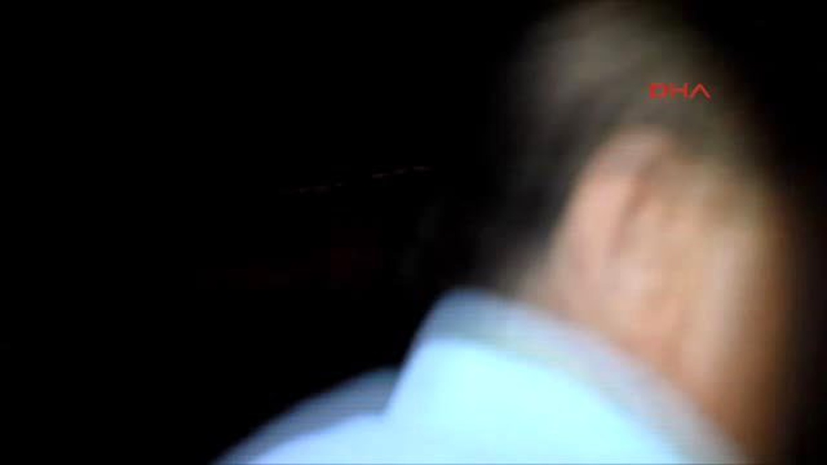 Macera Olsun\' Diye, Okula Parmaklığı Kırıp Girmişler
