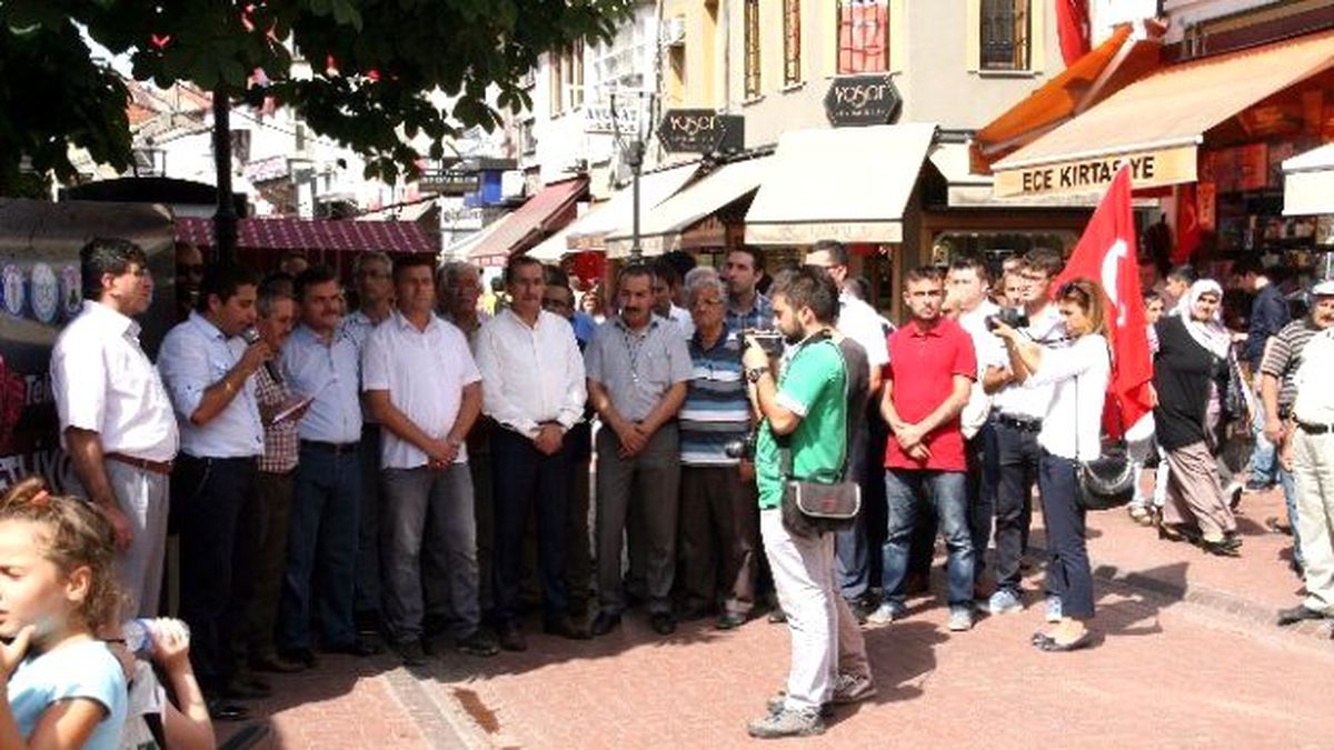 Memur-sen Bartın Temsilciliği\'nden Teröre Tepki Eylemi