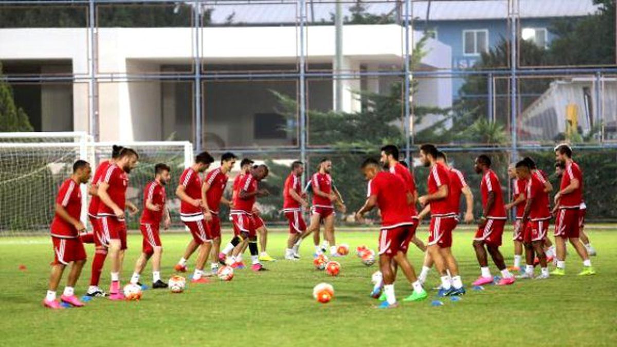 Mesut Bakkal: Galatasaray Maçı ile İyi Bir Başlangıç Yapacağız
