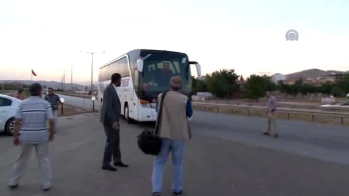 Otobüs Taşlamalarına MHP\'den "Lokum"lu Tepki