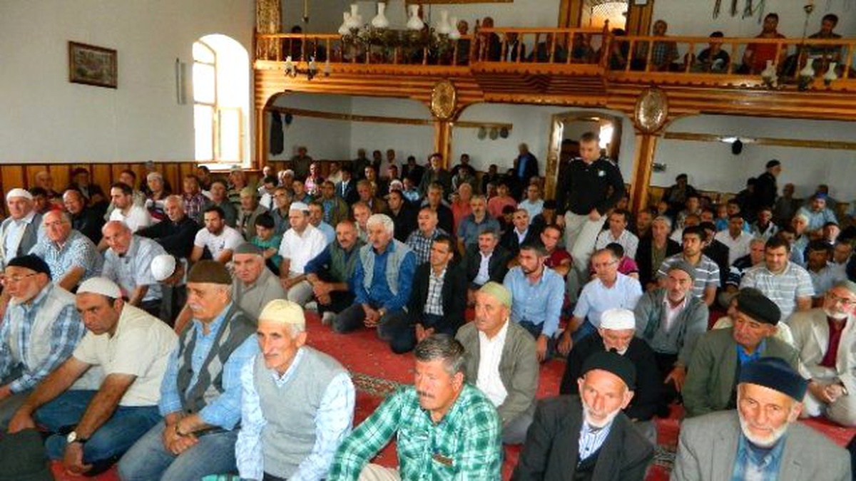 Posof Emniyeti Şehitlere İçin Kuran Okuttu