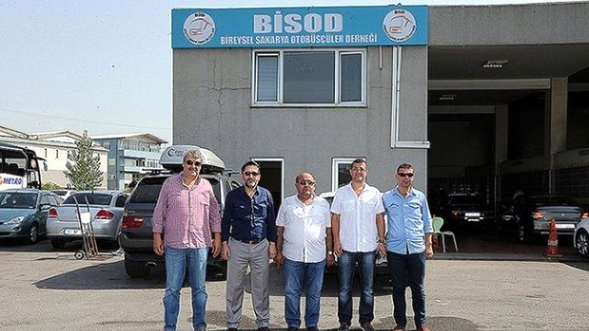 S\' Plakada Yüzleri Güldüren Hamleler