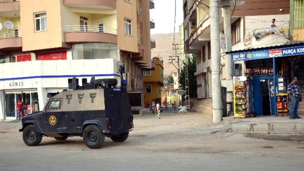 Silvan Emniyeti Müdürlüğü\'ne Saldırı: 4 Gözaltı