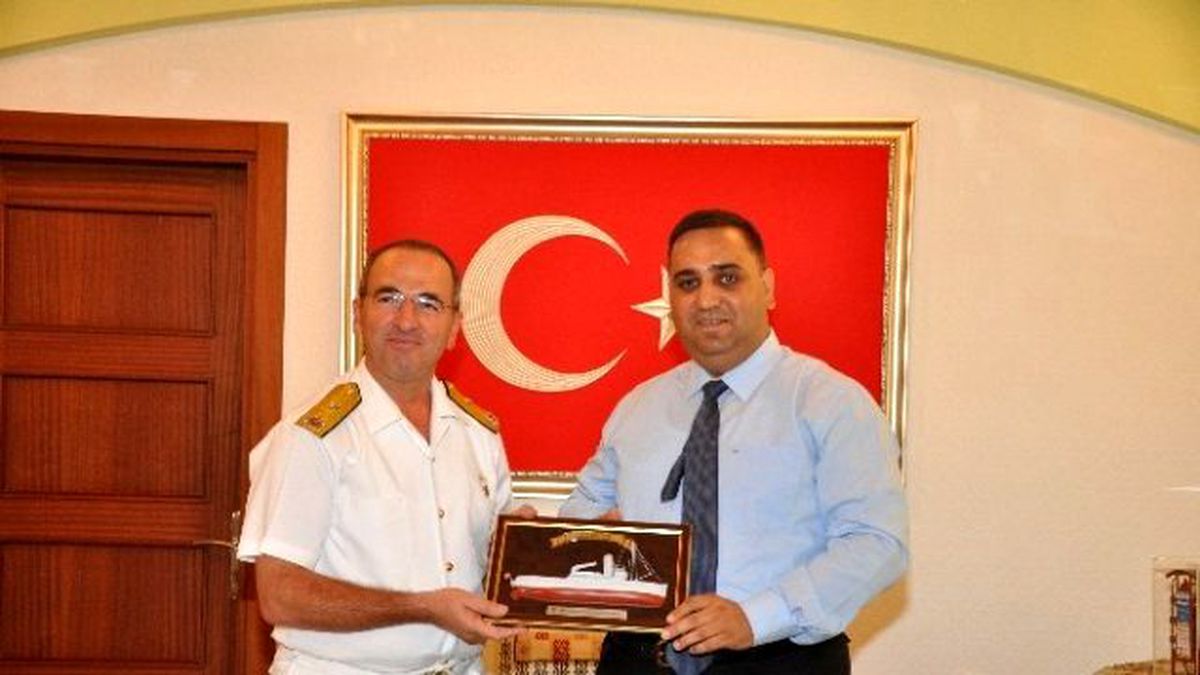 Tuğamiral Demirhan\'dan Başkan Can\'a Ziyaret