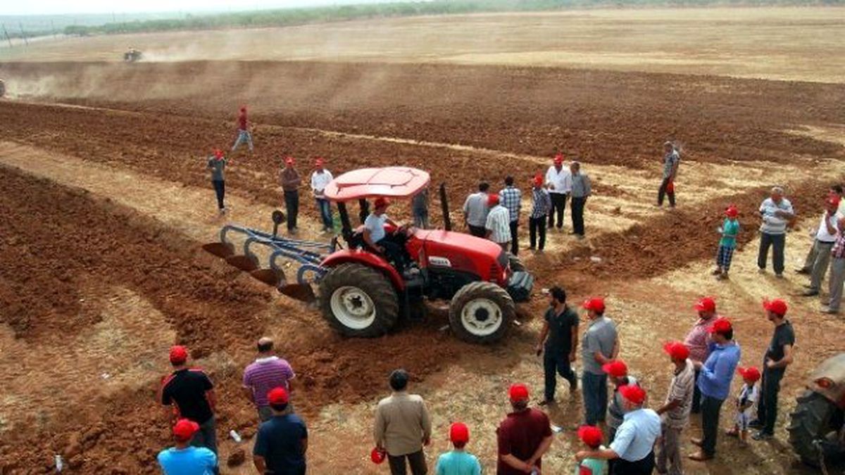 Başak Traktörden \'Tarla Günleri\'