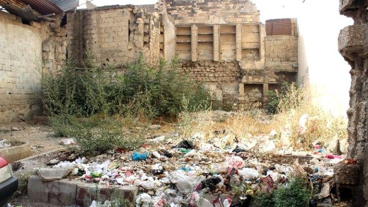 Boş Arsalar Çöplük Haline Geldi