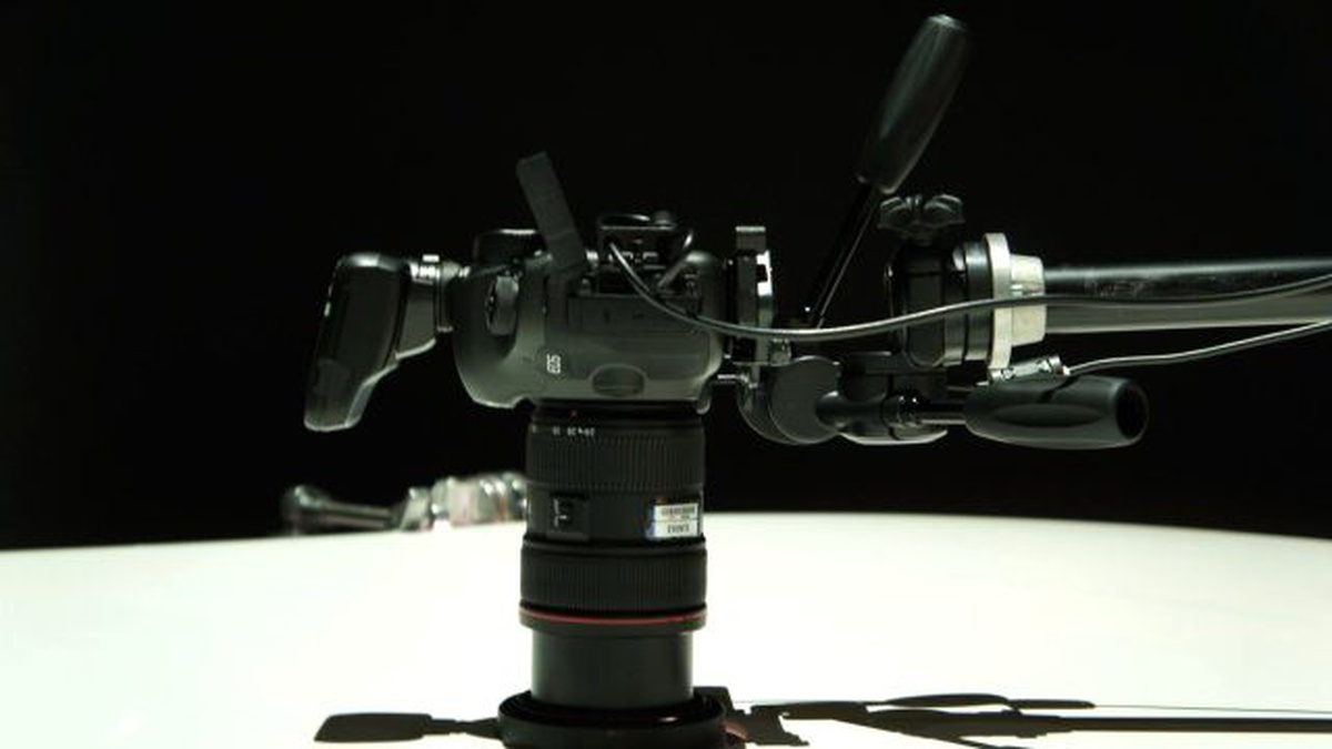 Canon 120mp Kamera ile Gözeneklerin Derinliklerine Göz Atın!