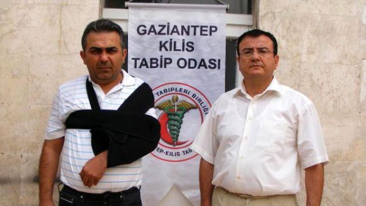 Doktorun Kolunu Çıkaran Dayak Kamerada