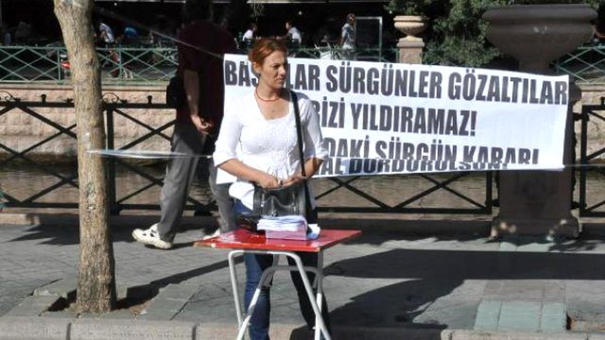 Hatice Öğretmen 3 Günde 3 Kez Gözaltına Alındı