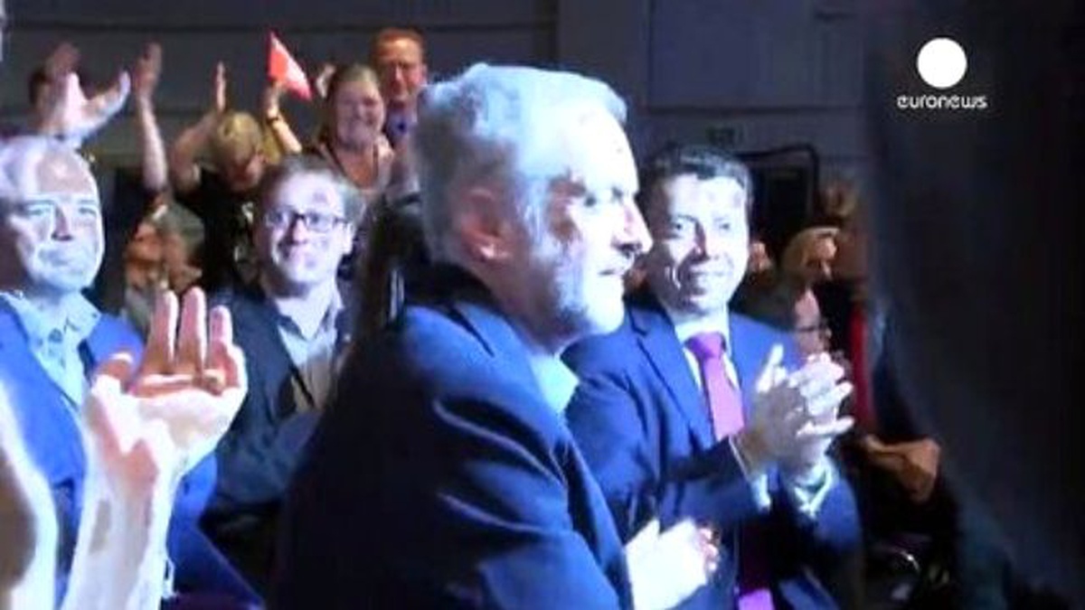 İngiliz İşçi Partisi\'nin Yeni Genel Başkanı Jeremy Corbyn
