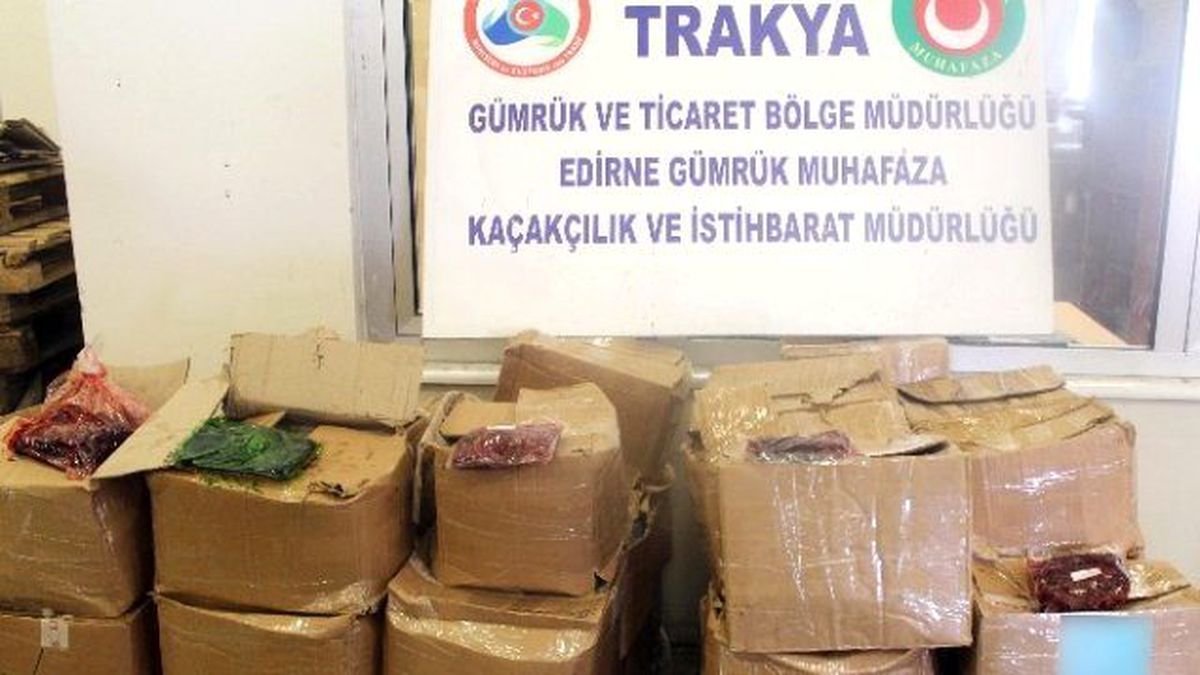 Kapıkule\'de 115 Bin TL Değerinde Kaçak Nargile Tütünü Ele Geçirildi
