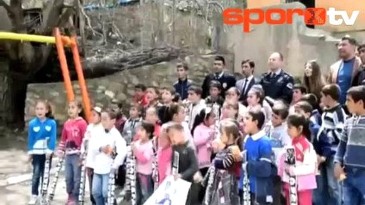 Kato Dağında 'Demba Ba' Sesleri