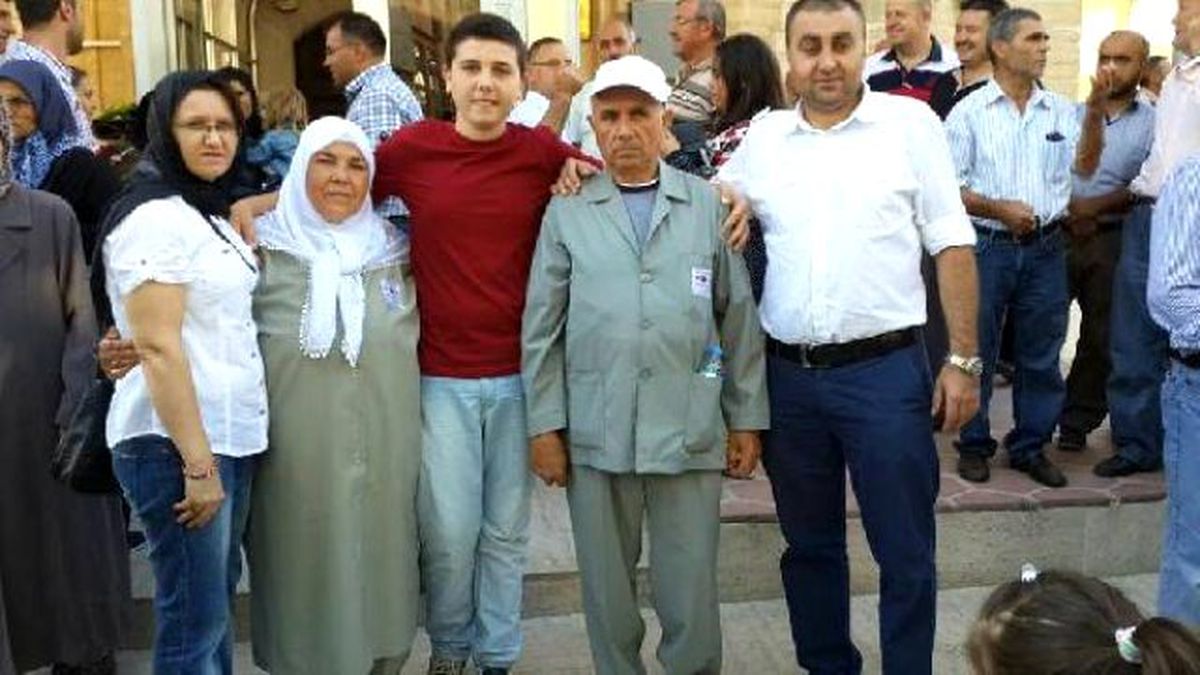 Malkaralı Hacı Adayı Ramazan Özmen, Kabe\'de Öldü, Eşi Yaralı
