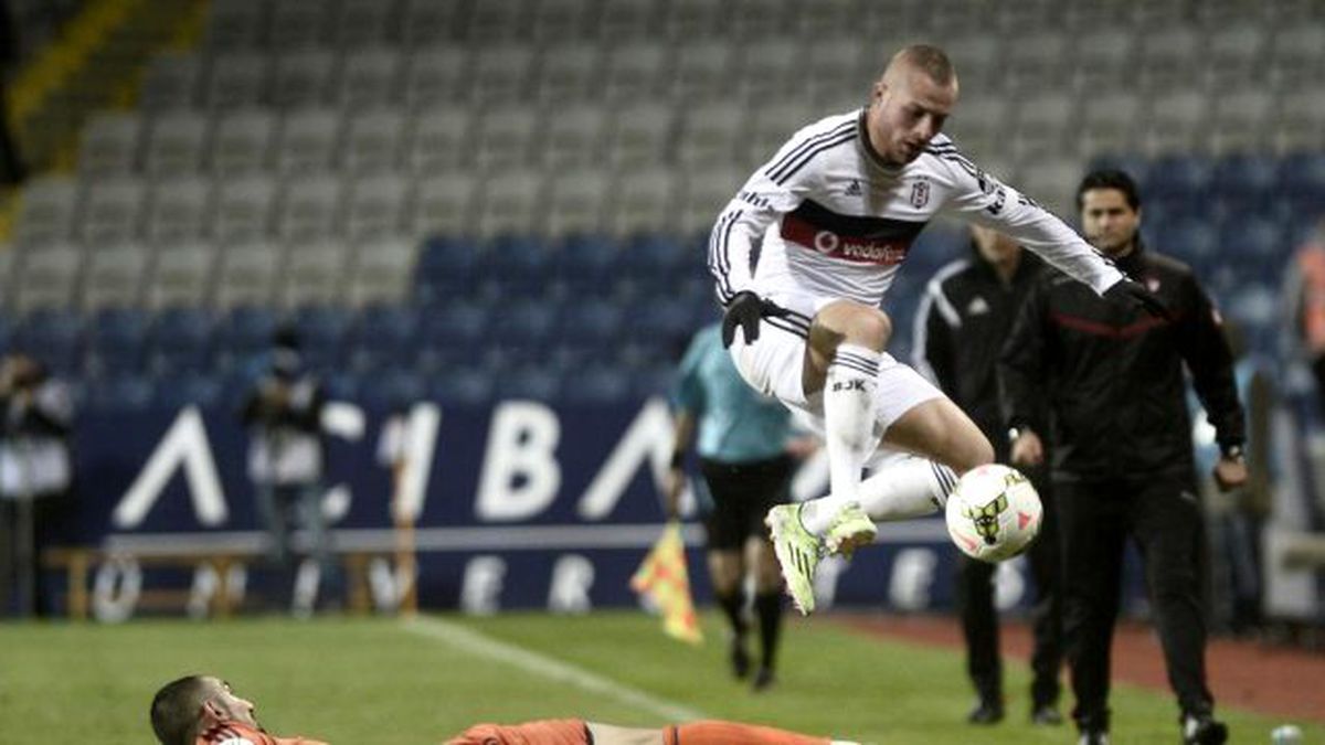 Beşiktaş Başakşehir maç özeti izle (13.09.2015) 4.hafta özetler