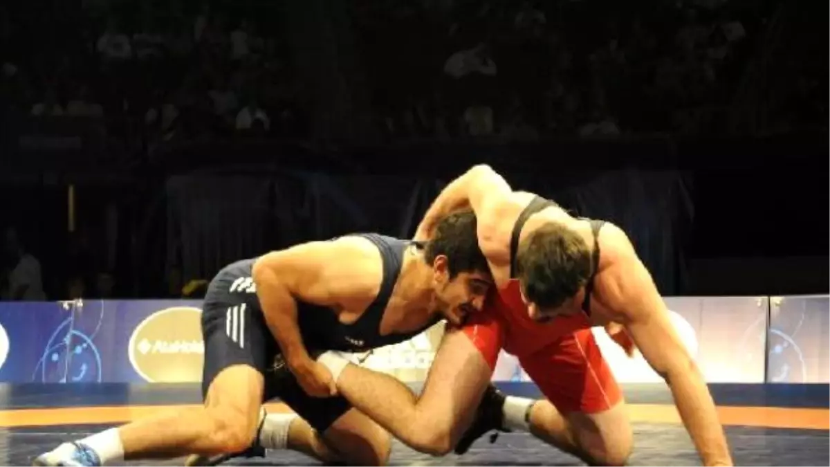 2'nci Kez Dünya Şampiyonu Olan Taha Akgül Yeni Hedefini Açıkladı