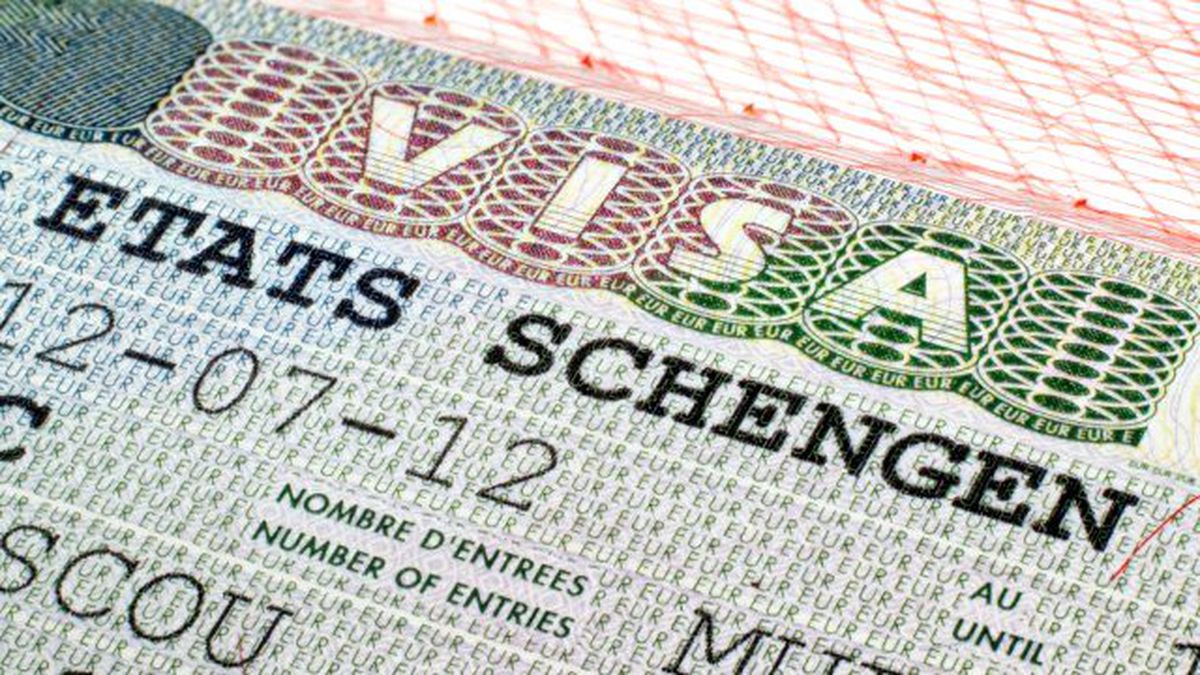 Almanya, Schengen'i Askıya Aldı