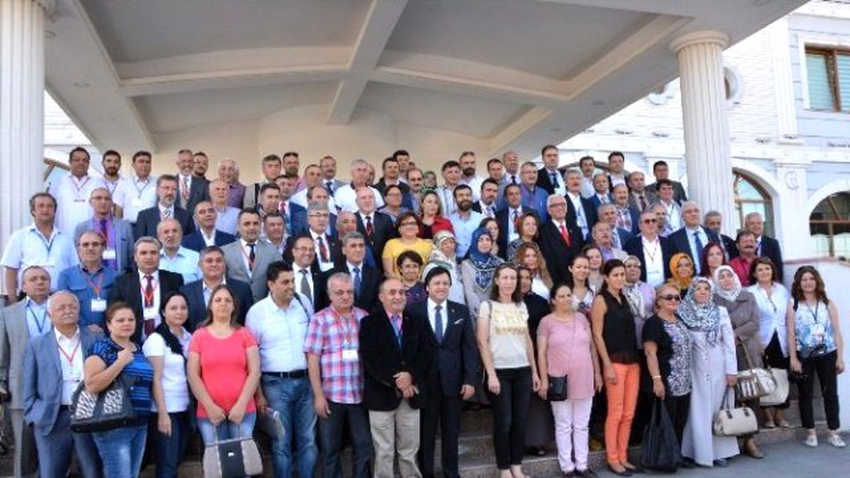 Gazeteciler Konfederasyonu "Türkiye" İsmini Aldı