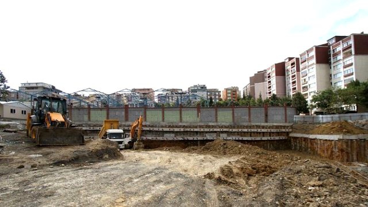Kağıthane\'ye Yeni Bir Spor Kompleksi Kuruluyor